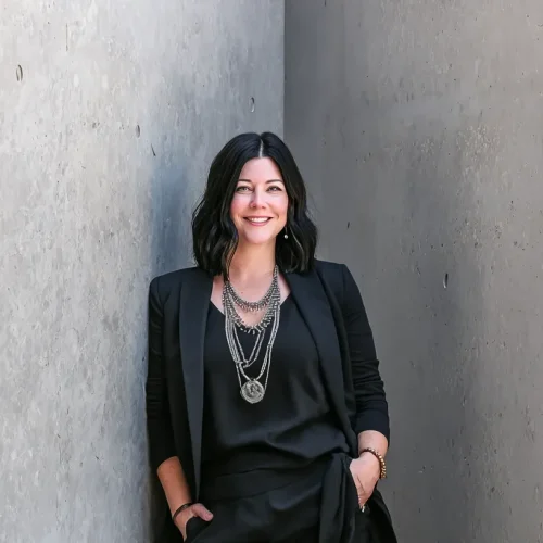 mindfeeder_Female_42_Latina_leader_with_15_years_in_architect_5ec26226-797d-48a2-b2cc-50ae3e82186a_3