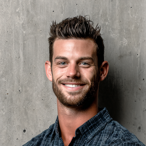 mindfeeder_Male_34_logistics-focused_background_in_constructi_f74aaf4a-f3ab-4c27-9540-100c581cf25d_0